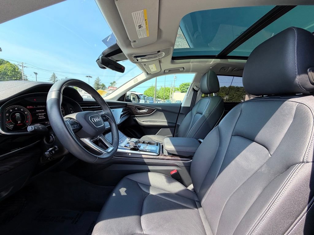 Used 2023 Audi Q8 Prestige w/ Prestige Package AWD/4WD image 26