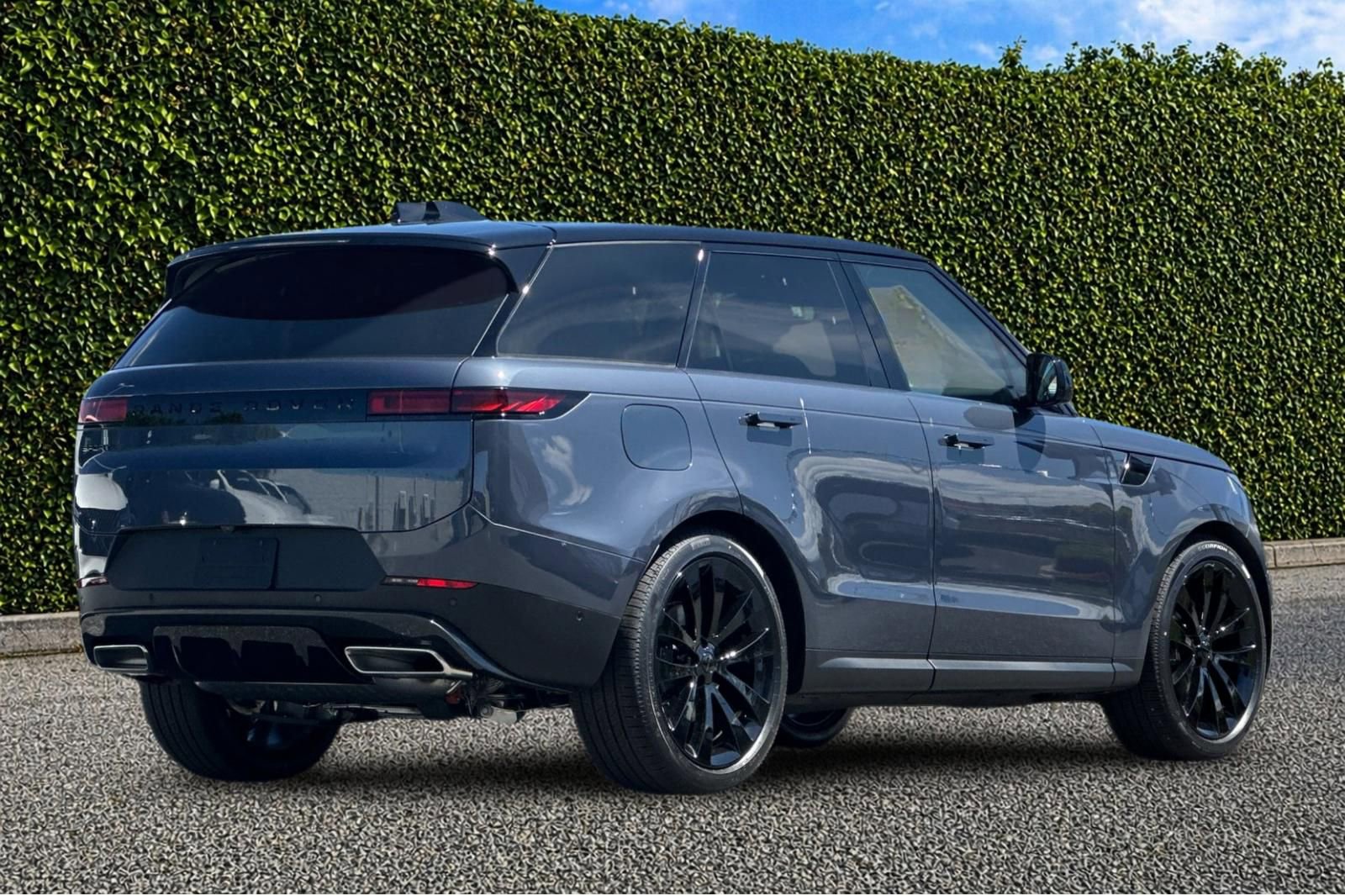 New 2026 Land Rover Range Rover Sport SE AWD/4WD image 6