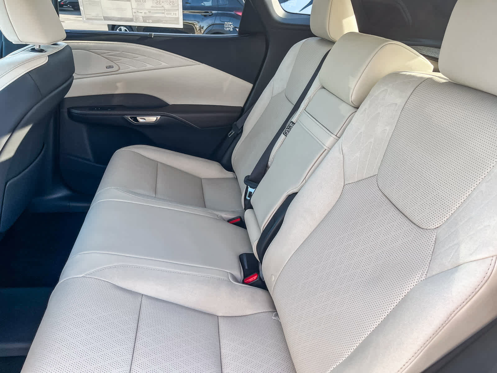 New 2026 Lexus RX 450h Luxury image 19