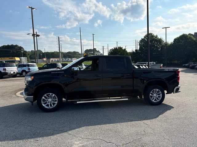 Used 2024 Chevrolet Silverado 1500 LT AWD/4WD image 5
