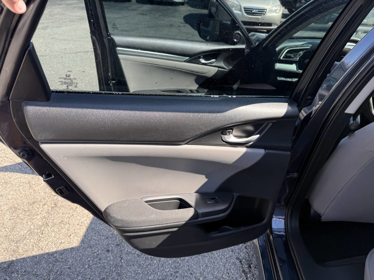 Used 2018 Honda Civic EX image 20