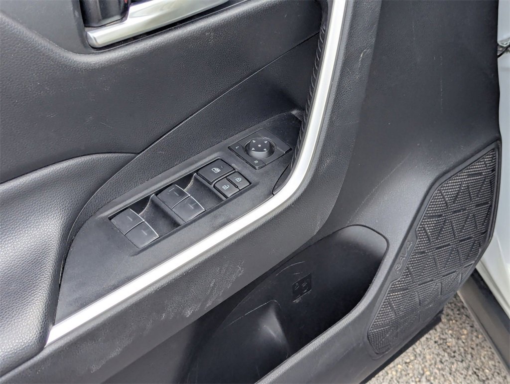 Used 2024 Toyota RAV4 XLE image 14