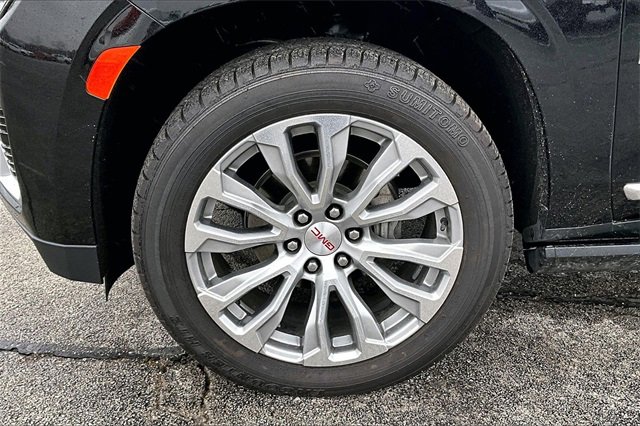 Used 2021 GMC Yukon Denali image 35