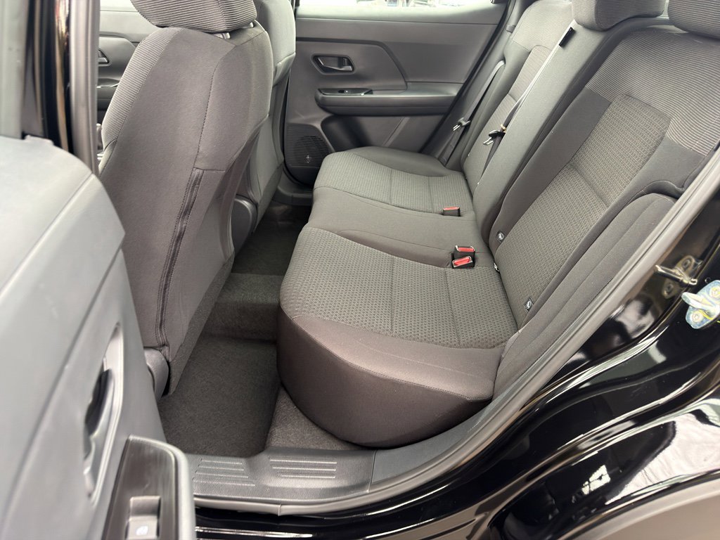 New 2026 Nissan Kicks S image 27