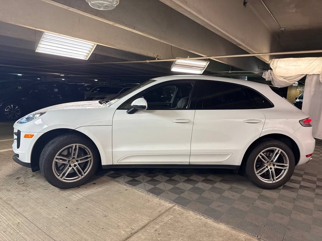 Used 2021 Porsche Macan AWD/4WD image 4
