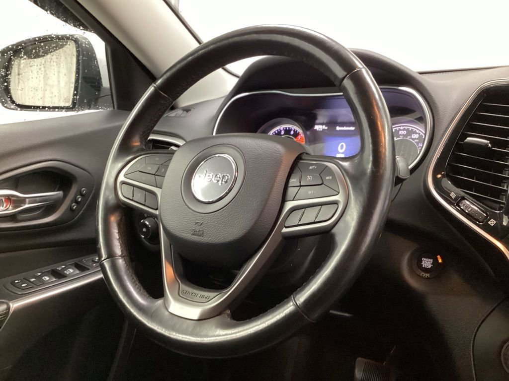 Used 2020 Jeep Cherokee Limited AWD/4WD image 34