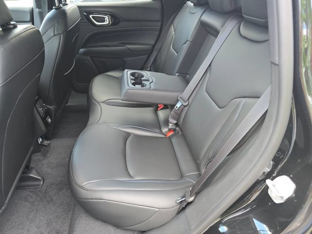 New 2026 Jeep Compass Limited w/ Sun, Sound & Navigation Group AWD/4WD image 34