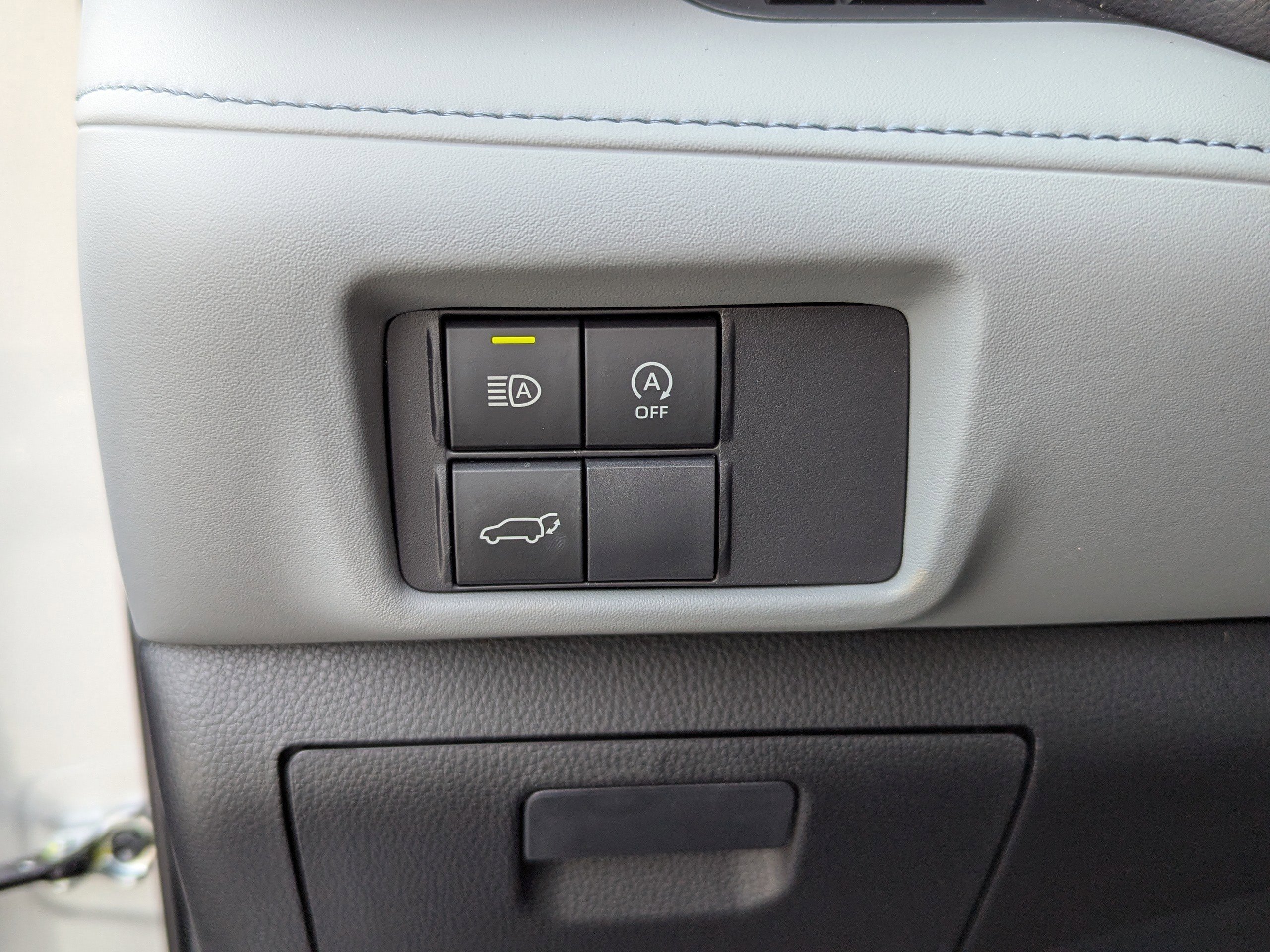 Used 2023 Toyota Highlander XLE image 20