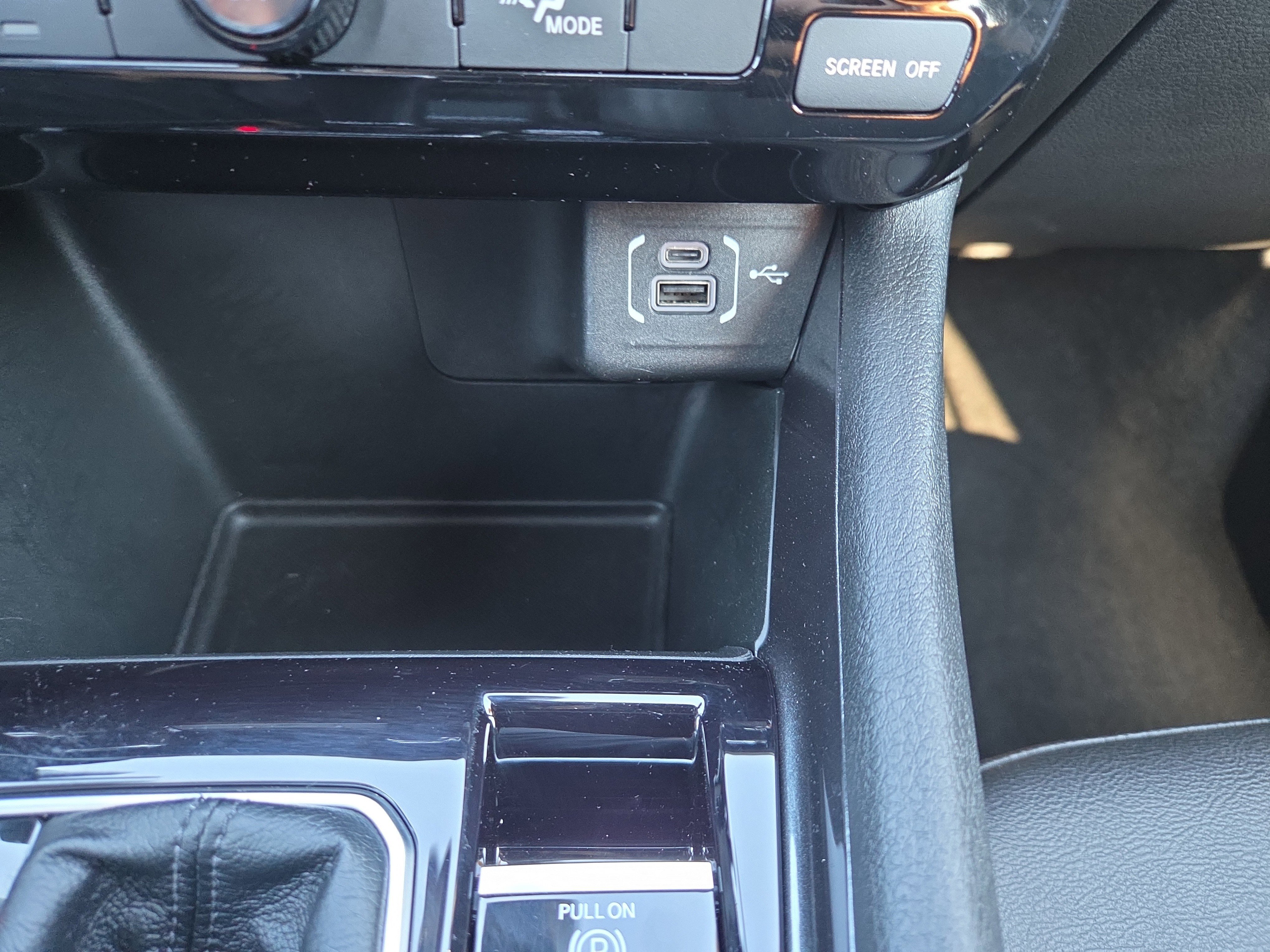 Used 2025 Jeep Compass Latitude image 16