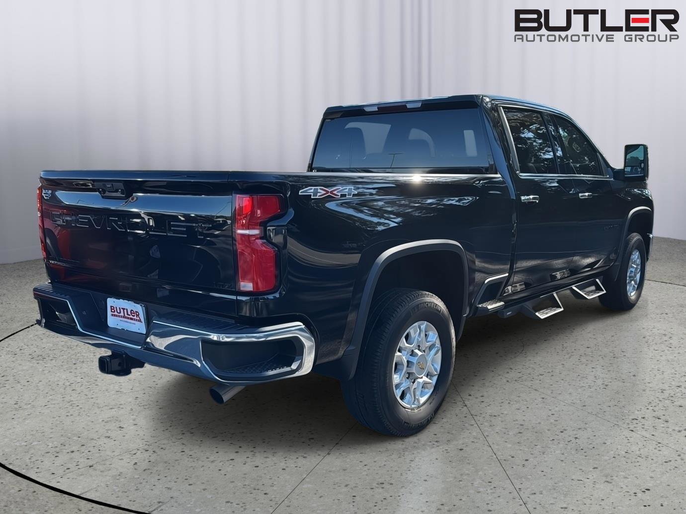 Used 2024 Chevrolet Silverado 2500 LTZ image 5