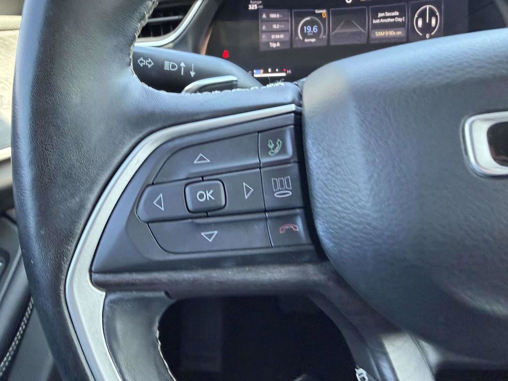 Used 2021 Jeep Grand Cherokee L Limited image 31