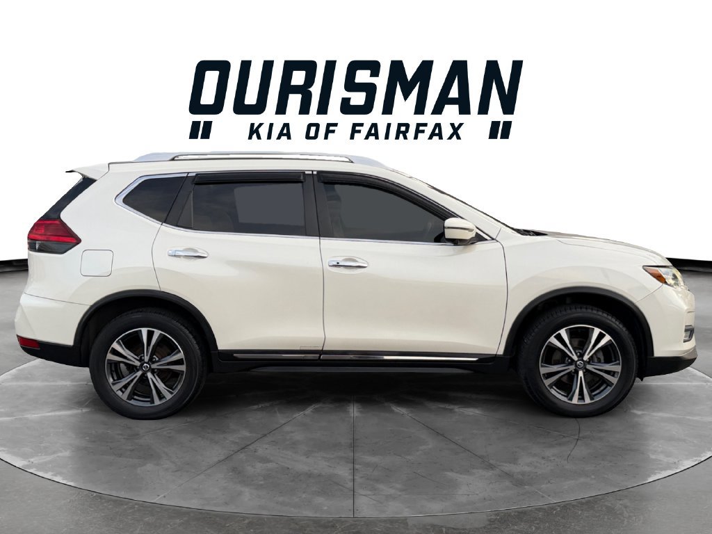 Used 2017 Nissan Rogue SL w/ SL Premium Package AWD/4WD image 6