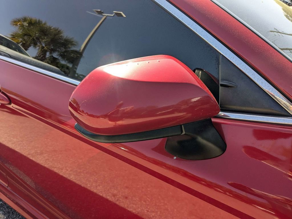 Used 2021 Toyota Camry SE image 12