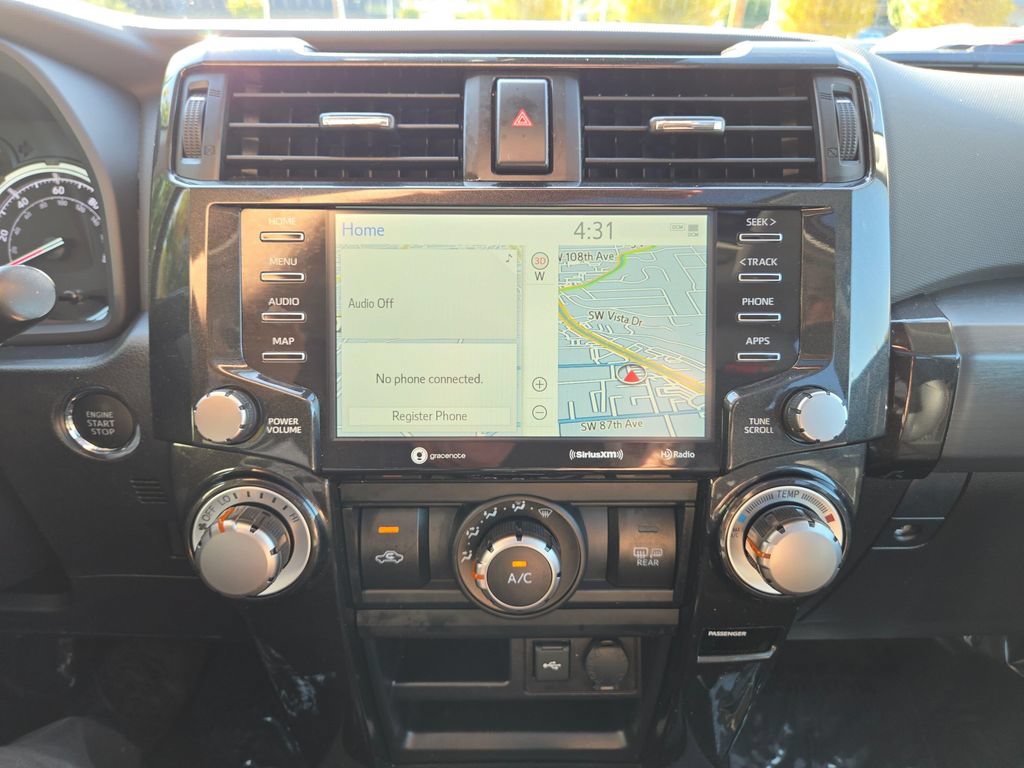Used 2023 Toyota 4Runner TRD Off-Road Premium w/ Moonroof Package AWD/4WD image 28
