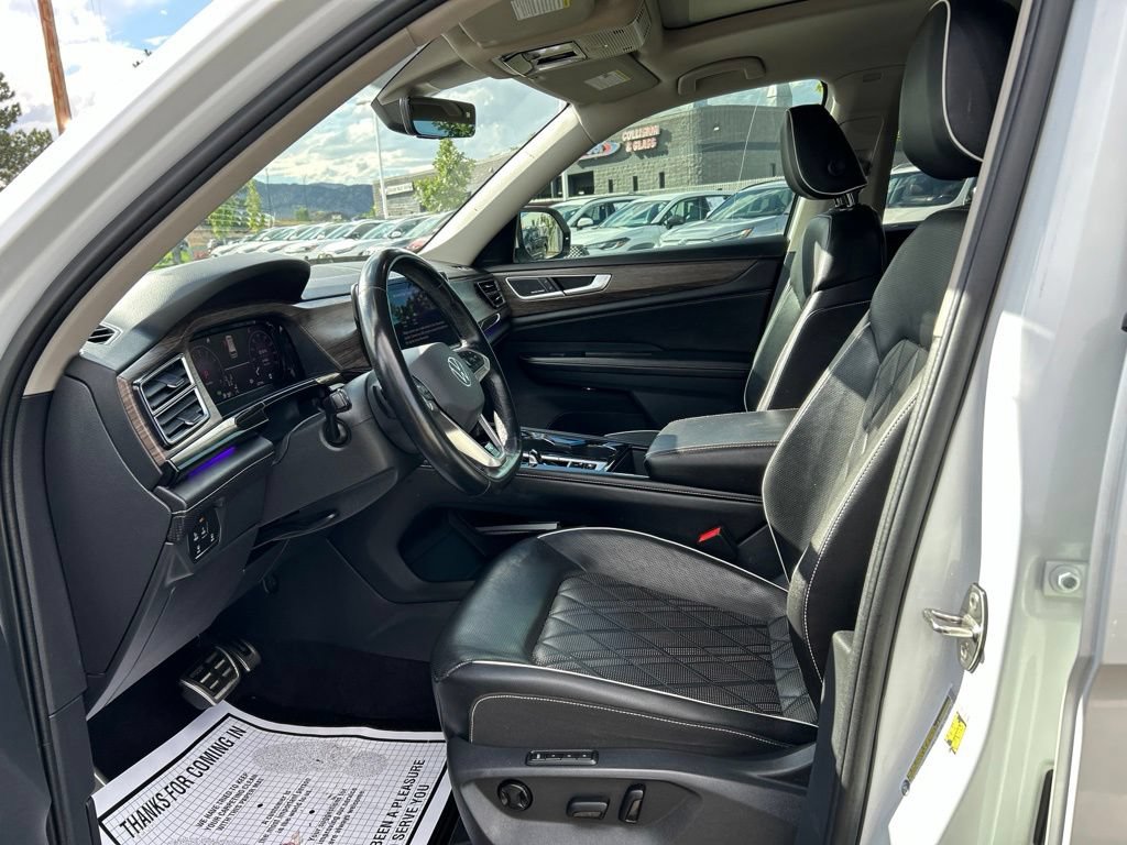 Used 2024 Volkswagen Atlas SEL Premium R-Line AWD/4WD image 26