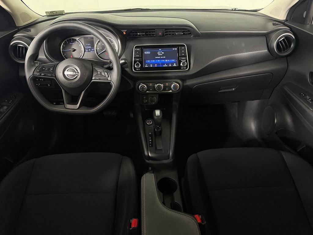 Used 2023 Nissan Kicks S FWD image 13