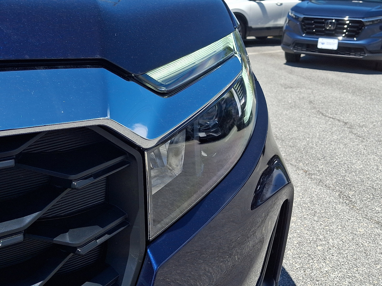 Used 2023 Honda Passport EX-L image 9