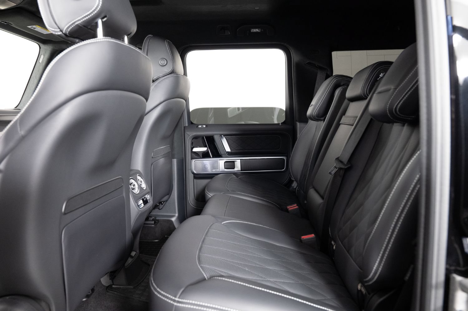 Used 2025 Mercedes-Benz G 63 AMG 4MATIC image 19