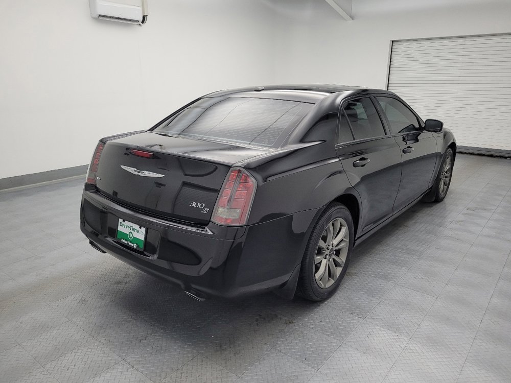 Used 2014 Chrysler 300 S w/ Luxury Group AWD/4WD image 9