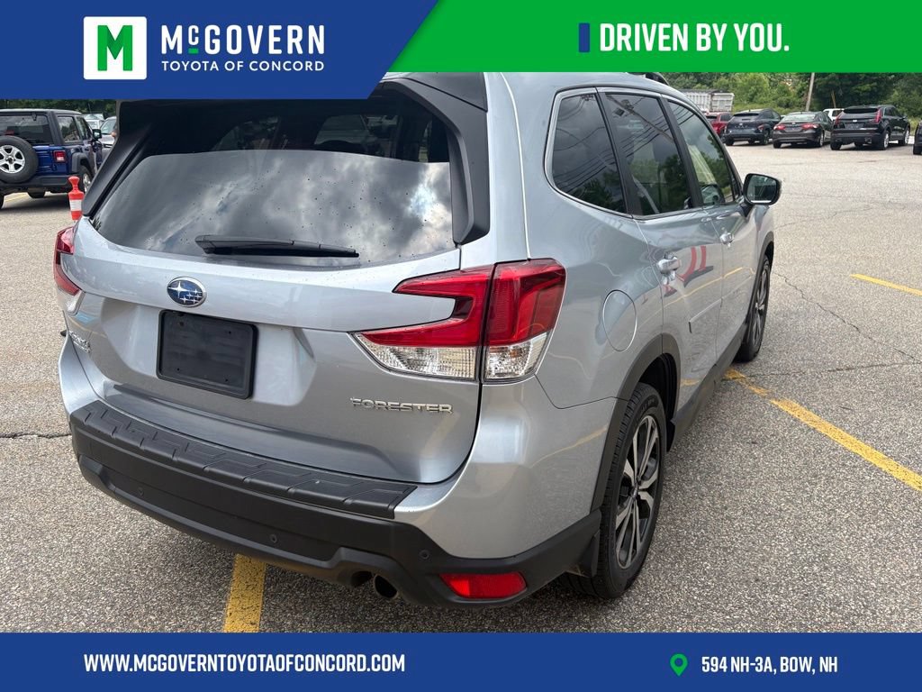 Used 2024 Subaru Forester Limited AWD/4WD image 7