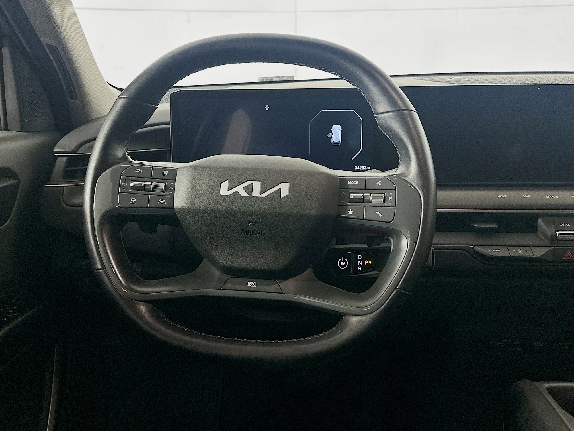 Used 2024 Kia EV9 Light Long Range image 18