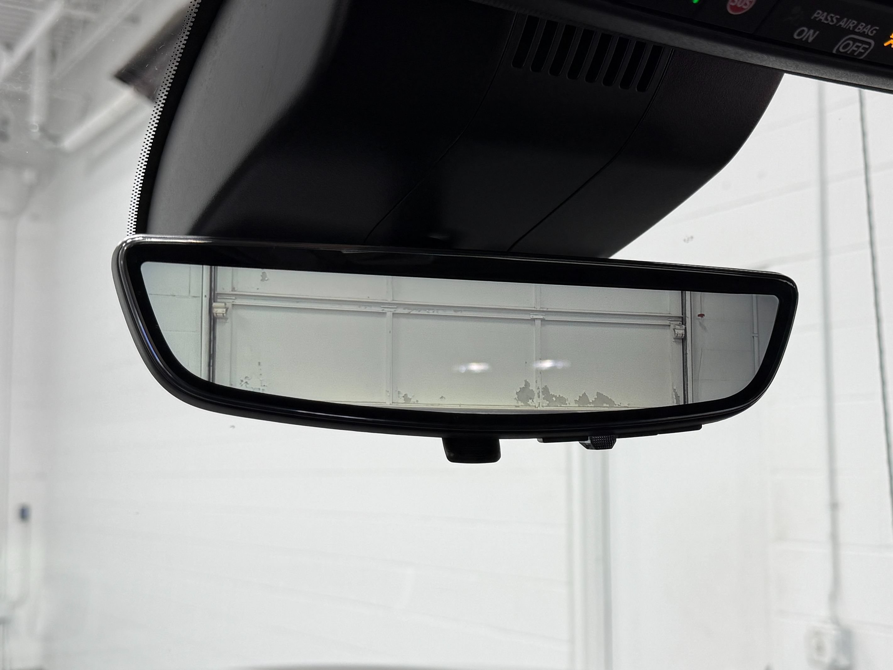 Used 2024 GMC Sierra 1500 AT4 w/ Technology Package AWD/4WD image 34