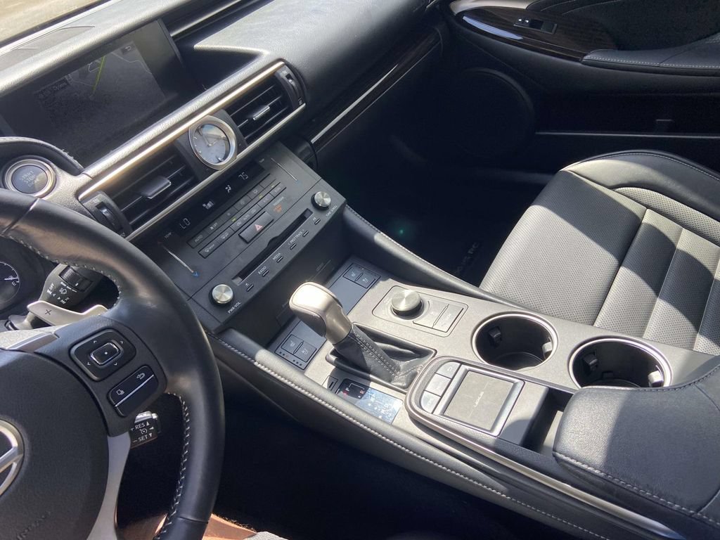 Used 2015 Lexus RC 350 w/ Navigation System Package RWD image 26