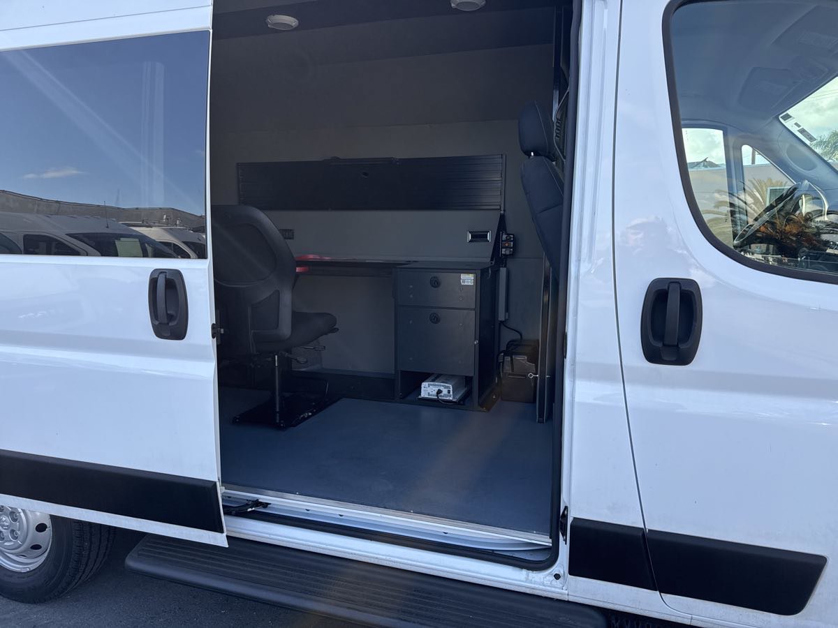 Used 2020 RAM ProMaster 1500 FWD image 12