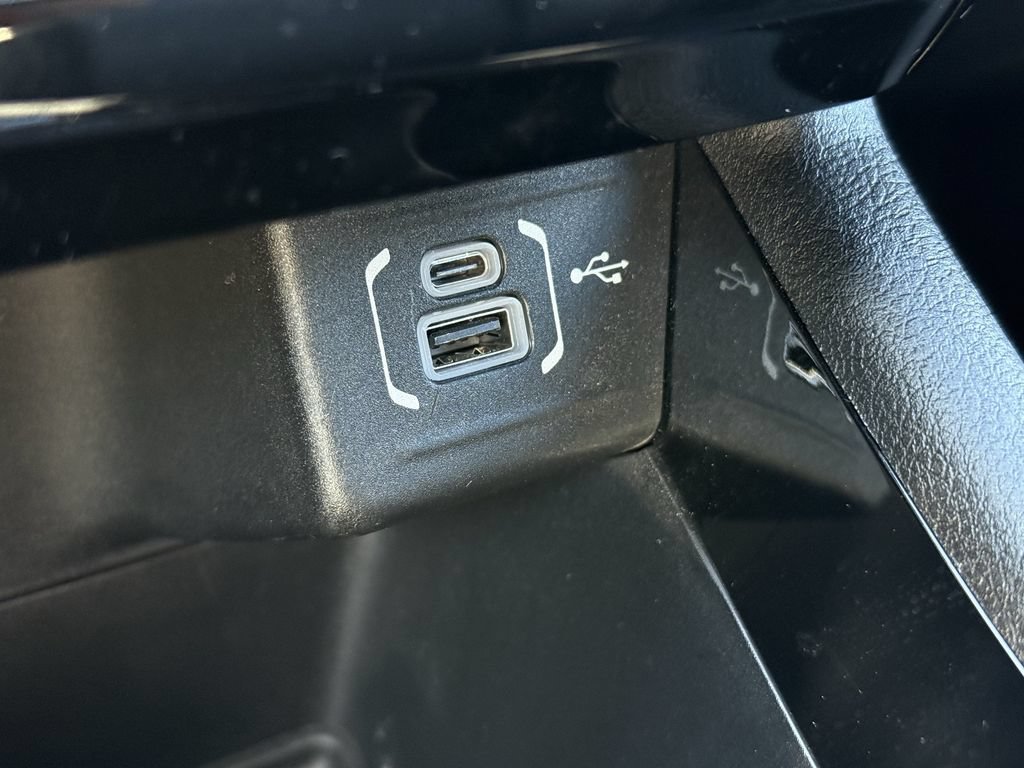 Used 2024 Jeep Compass Limited AWD/4WD image 19