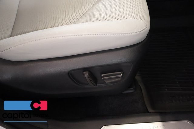 Certified 2025 Toyota Grand Highlander AWD image 27