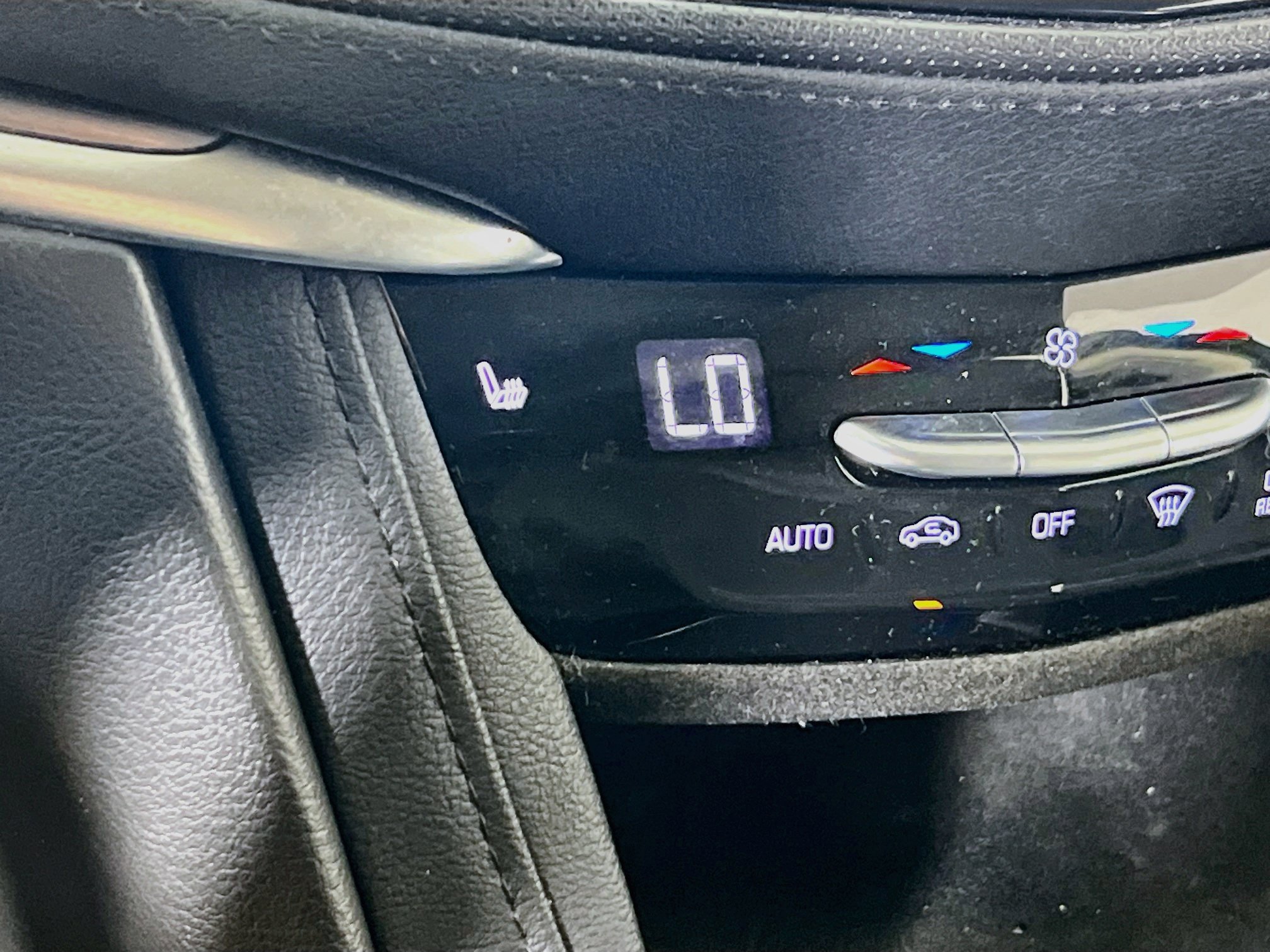 Used 2019 Cadillac XT5 Luxury AWD/4WD image 19