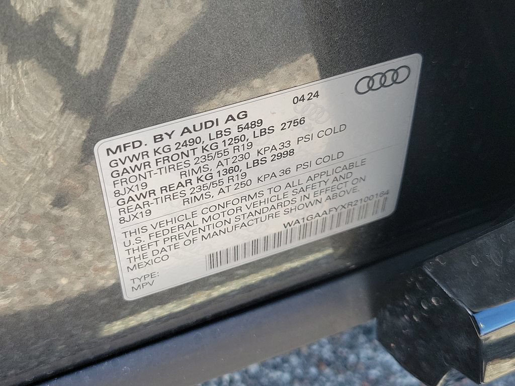 Used 2024 Audi Q5 2.0T Premium AWD/4WD image 33