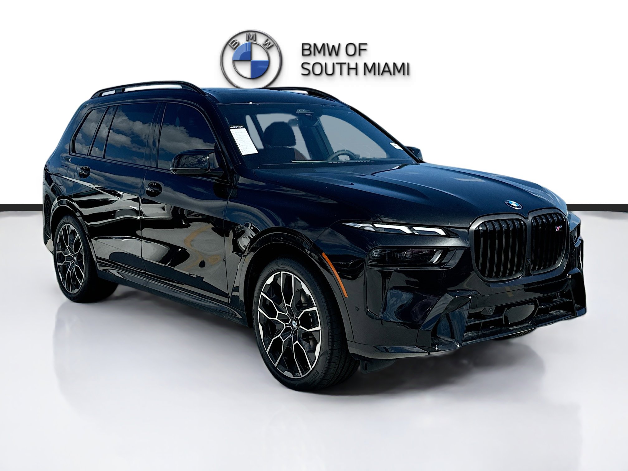 New 2025 BMW X7 M60i w/ Executive Package