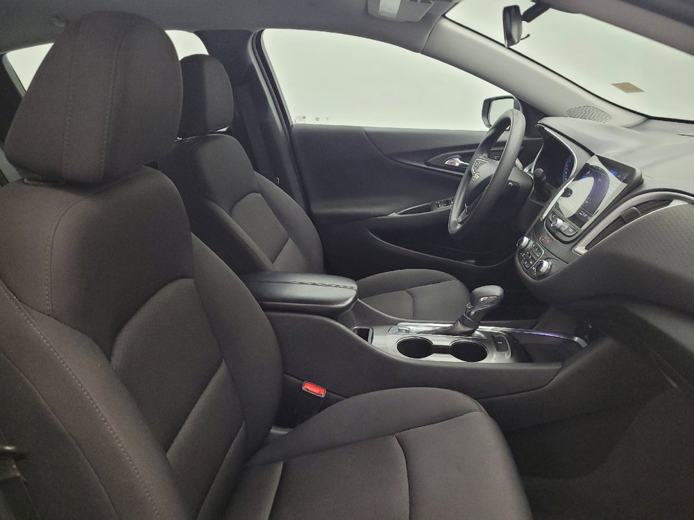 Used 2023 Chevrolet Malibu LT FWD image 21