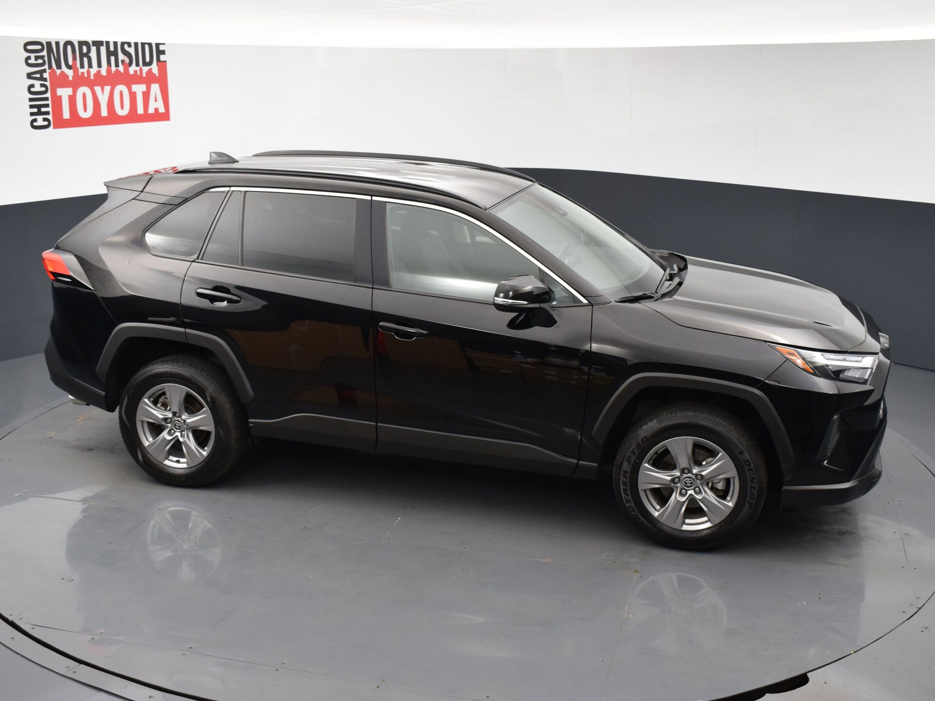 Used 2025 Toyota RAV4 XLE FWD image 20