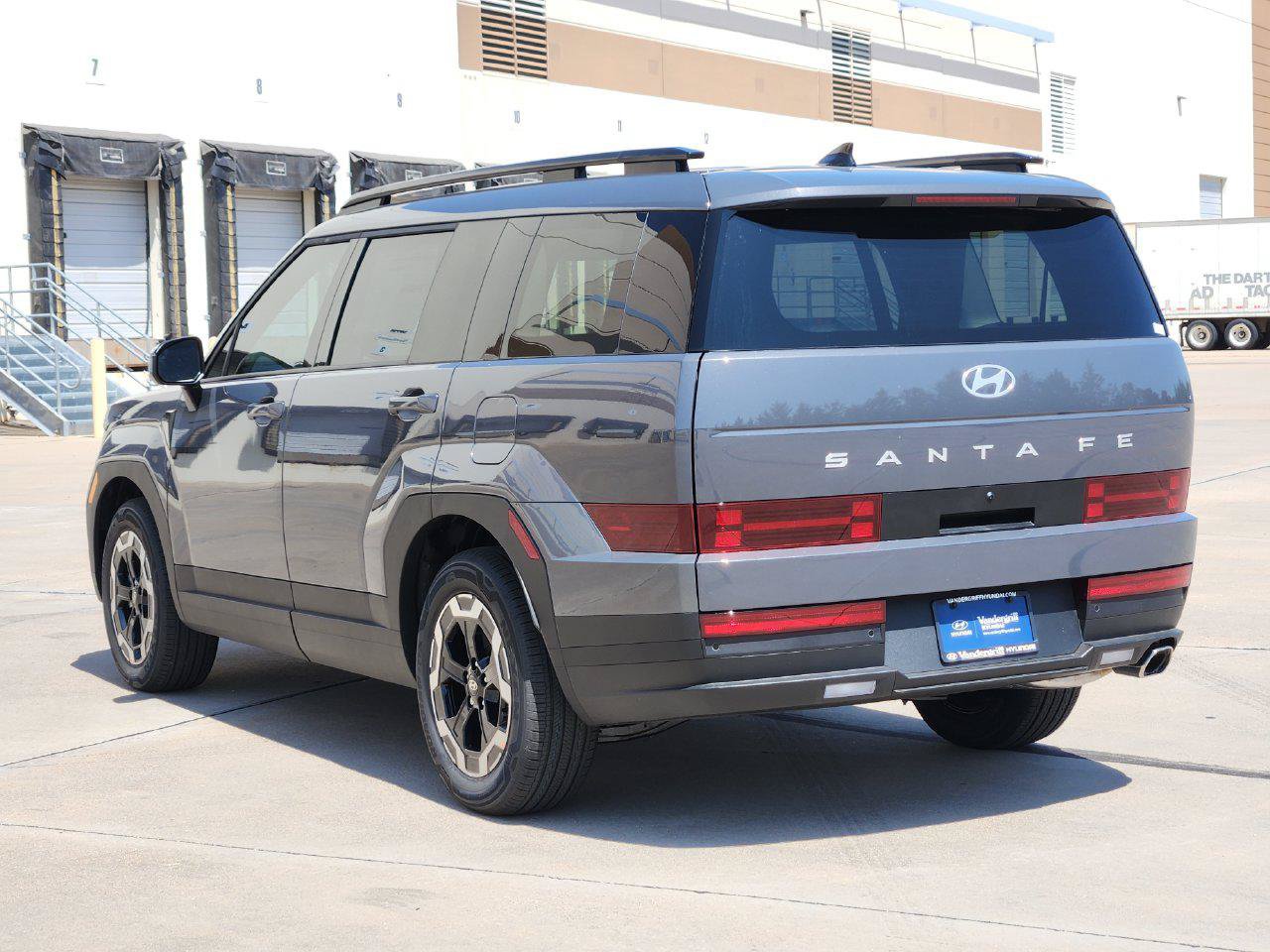 New 2027 Hyundai Santa Fe SEL FWD image 3