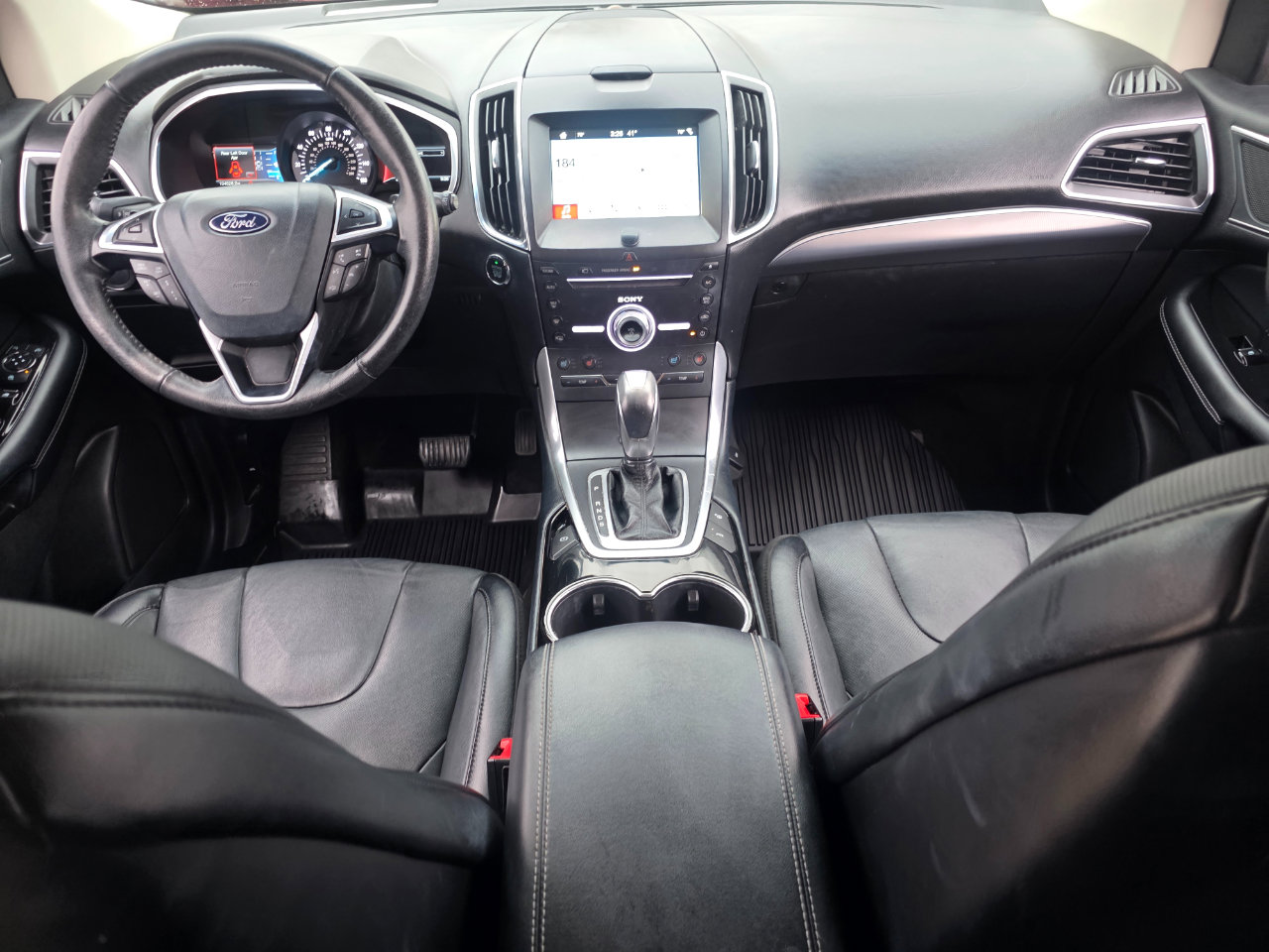 Used 2018 Ford Edge Titanium w/ Equipment Group 302A image 15