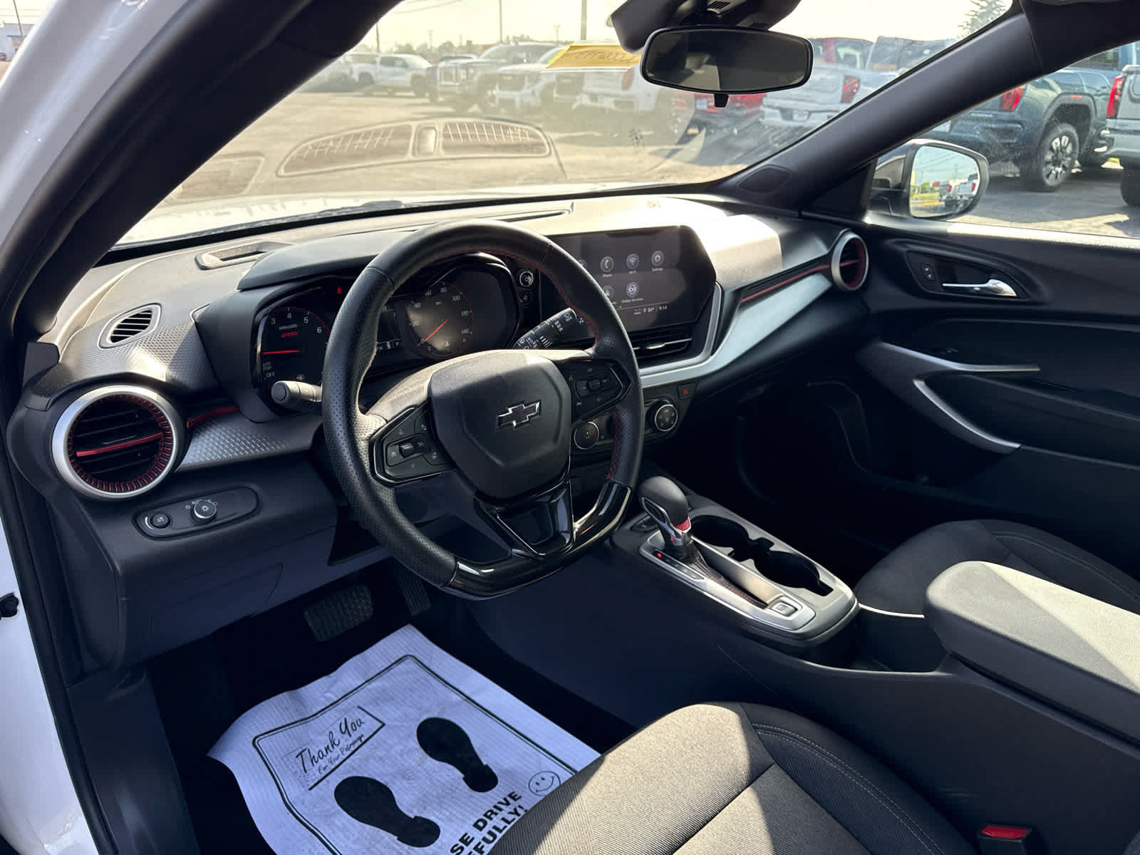 Certified 2024 Chevrolet Trax RS FWD image 12