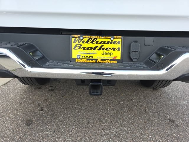 Used 2025 RAM 1500 Big Horn AWD/4WD image 9