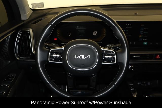 Used 2025 Kia Sorento S w/ Panoramic Sunroof Package FWD image 7