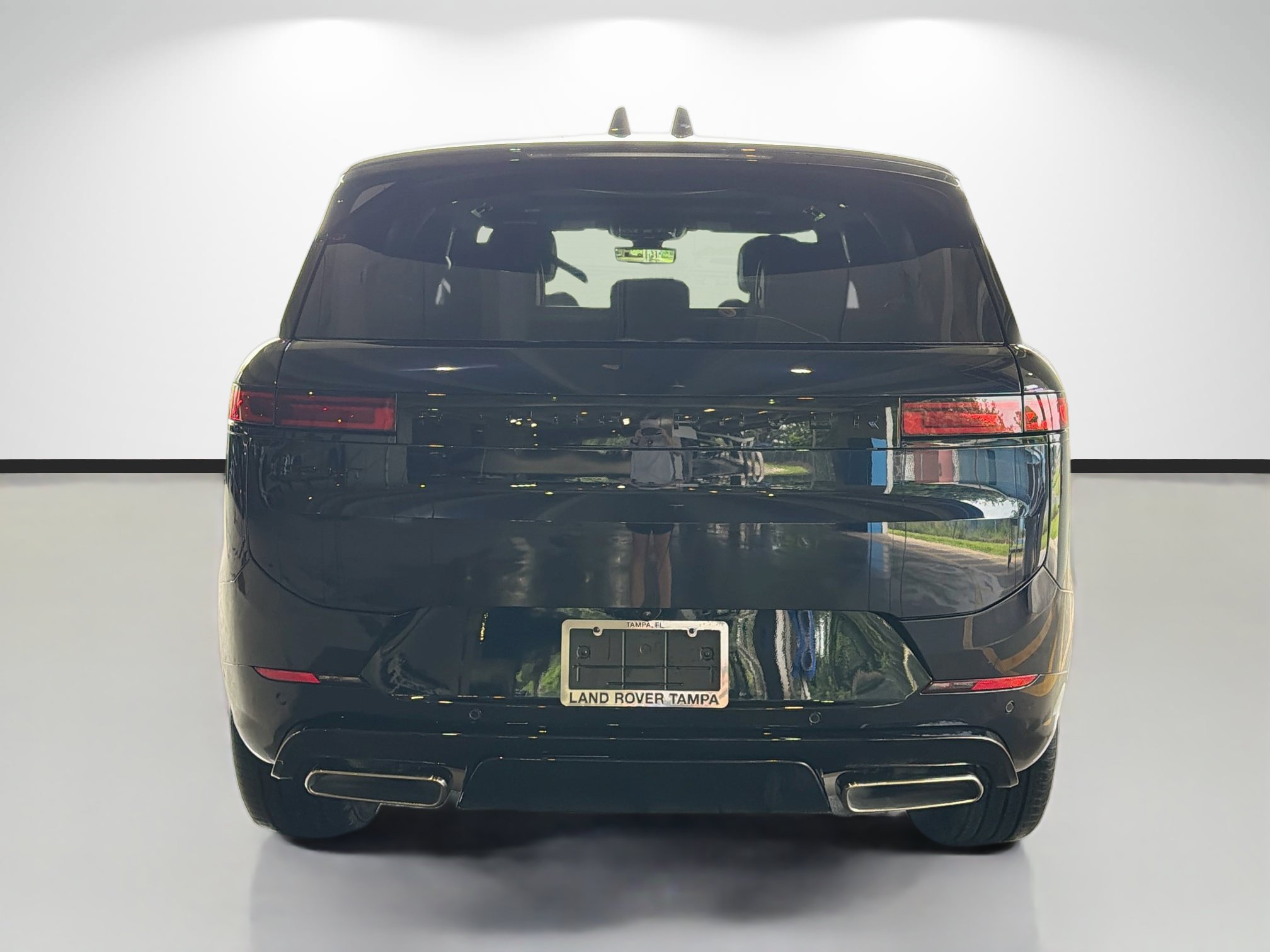 New 2026 Land Rover Range Rover Sport Dynamic SE AWD/4WD image 4