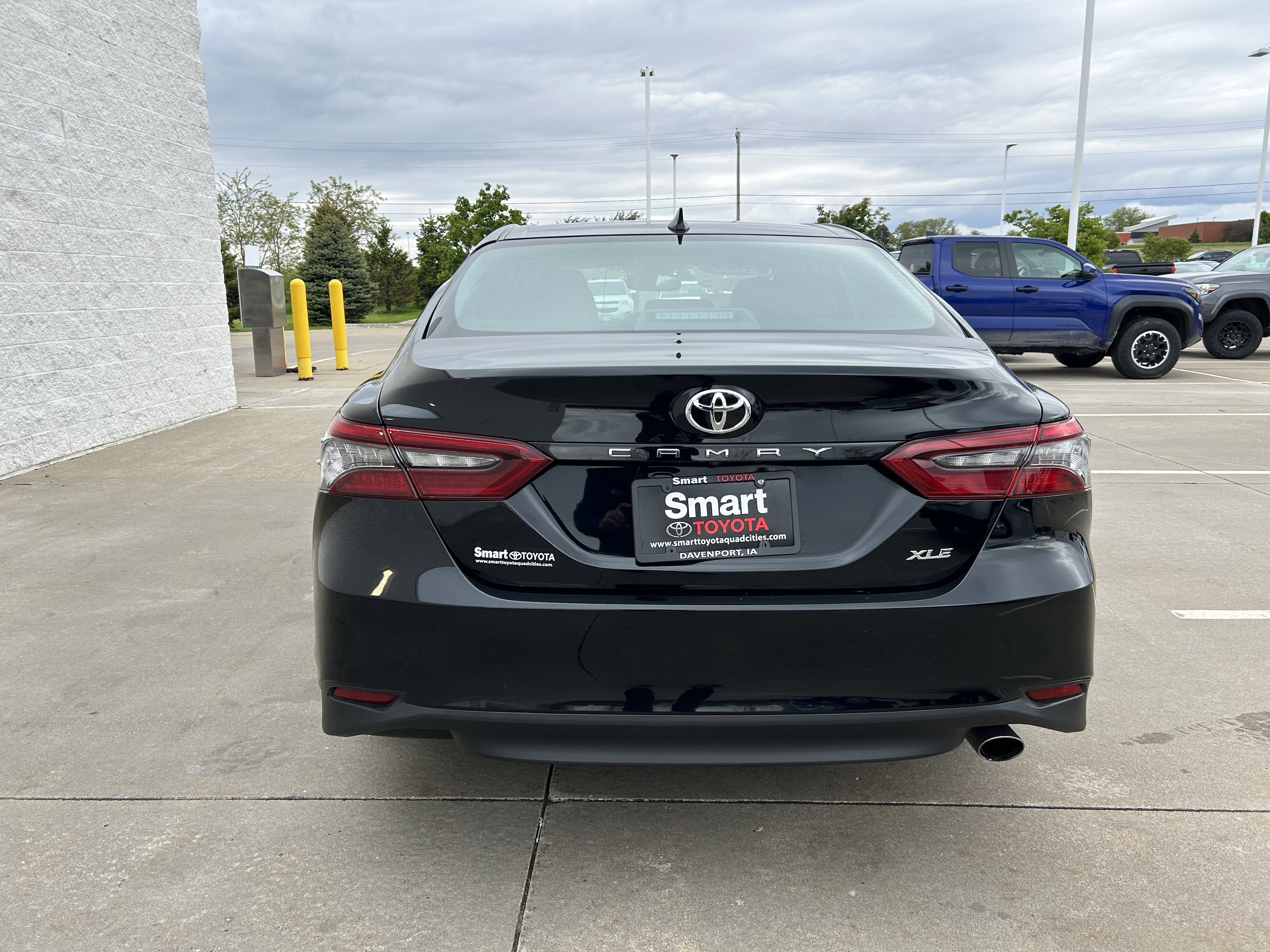 Certified 2022 Toyota Camry XLE FWD image 5