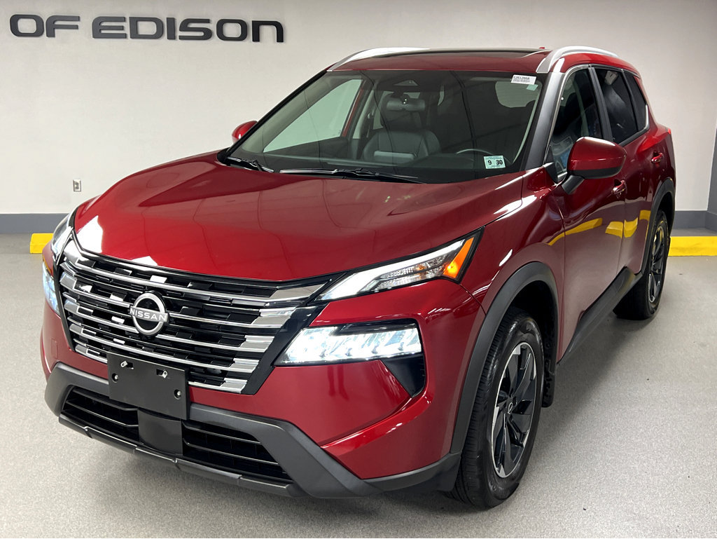 Used 2026 Nissan Rogue SV w/ SV Premium Package AWD/4WD image 3