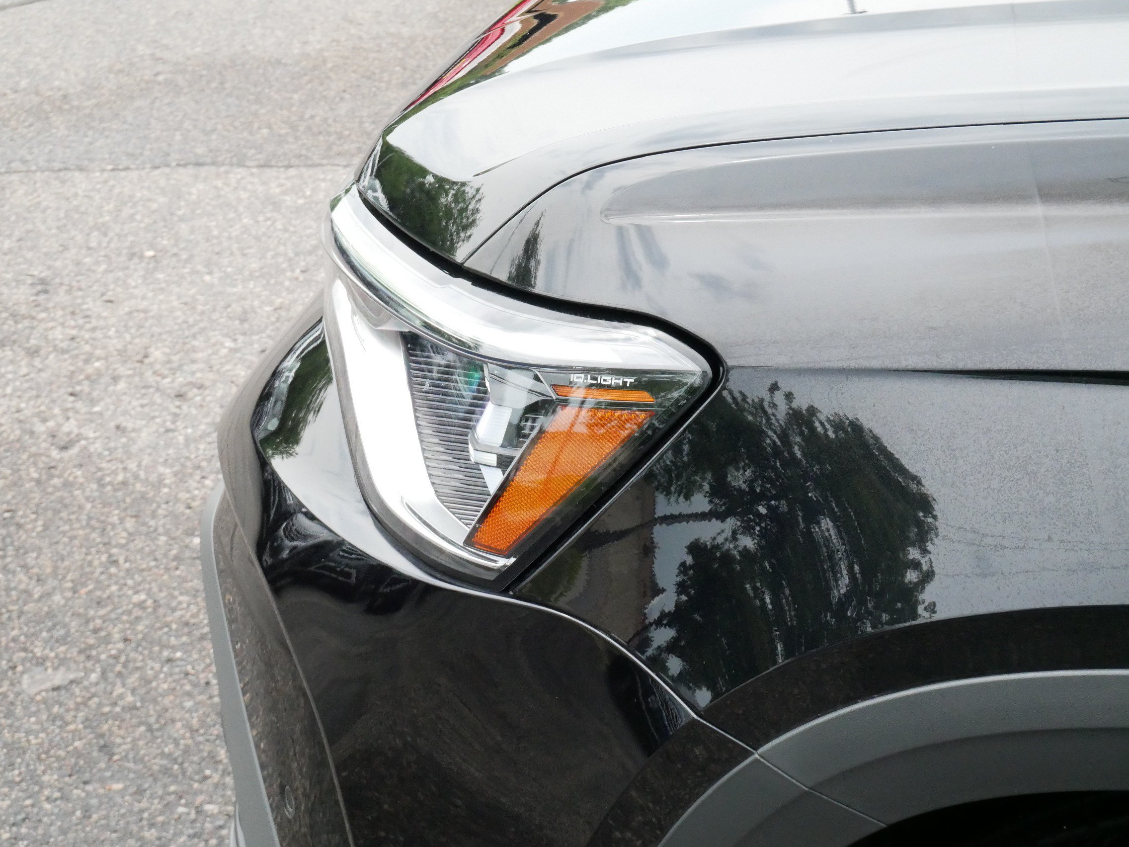 Certified 2025 Volkswagen Taos SE AWD/4WD image 16