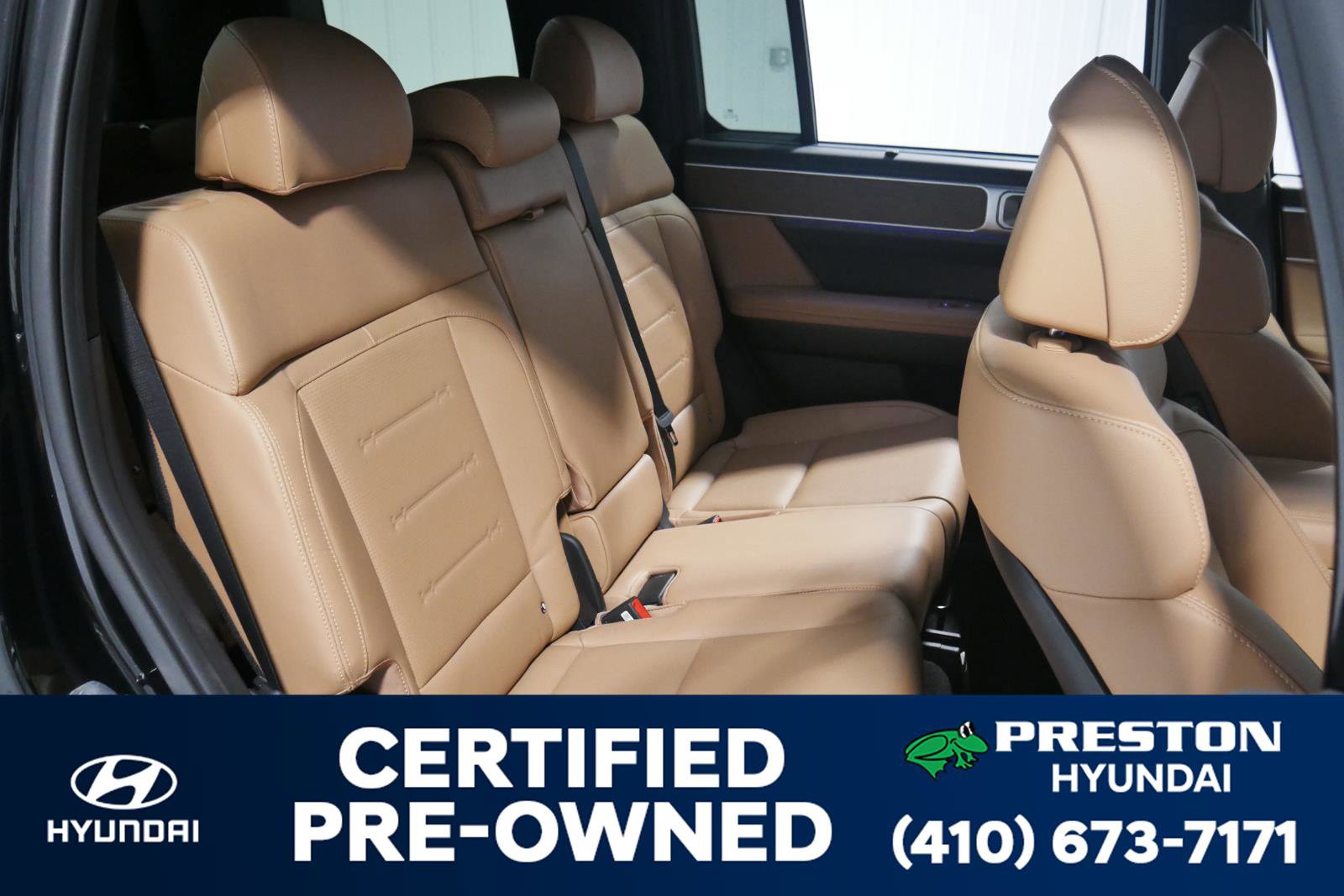 Used 2025 Hyundai Santa Fe Limited image 17