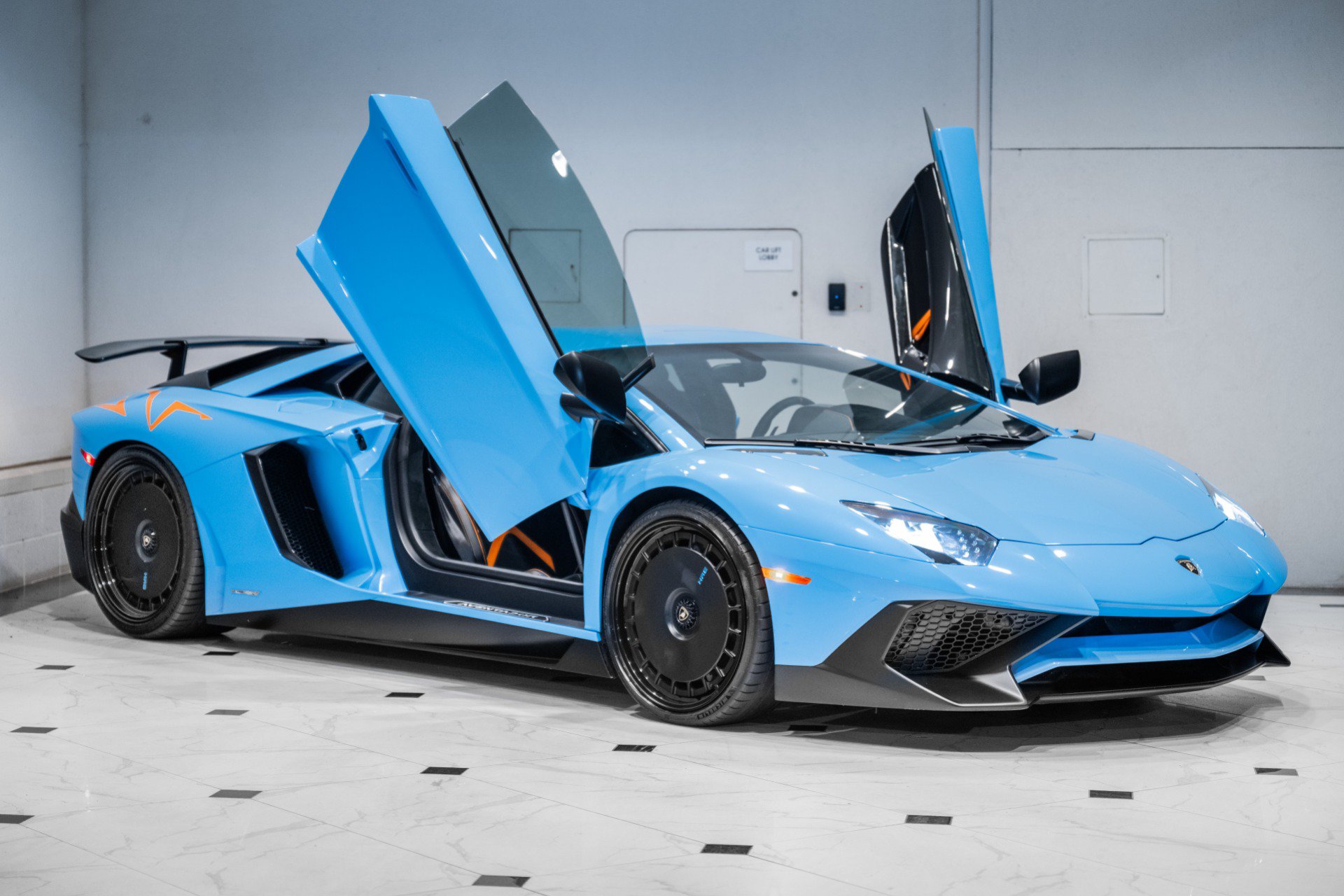 Used 2017 Lamborghini Aventador LP 750-4 AWD/4WD image 19