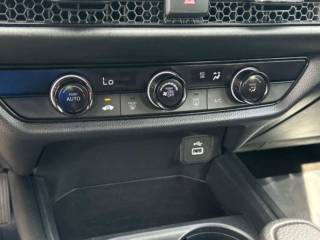 Used 2023 Honda HR-V LX image 26