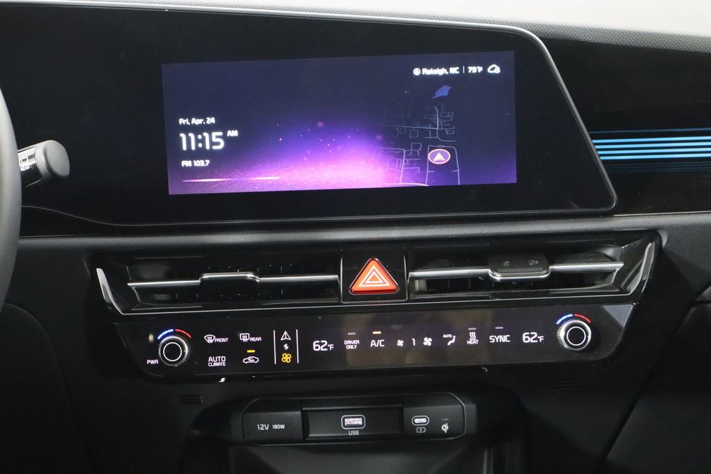 Used 2025 Kia Niro Wind w/ Wind Preserve Package FWD image 25