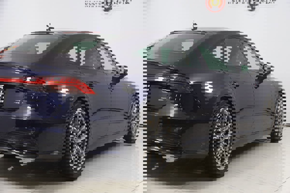Used 2021 Audi A7 e Premium Plus w/ Black Optic Package image 48
