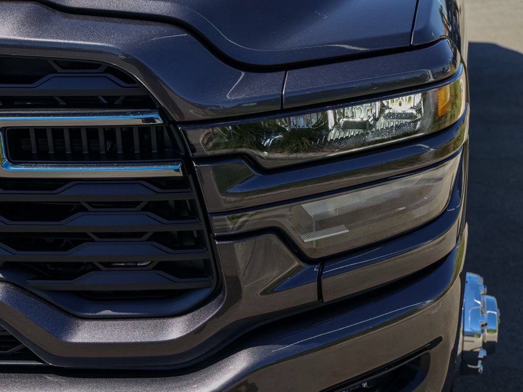 New 2026 RAM 3500 Big Horn AWD/4WD image 10